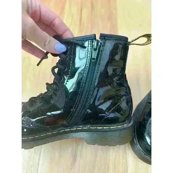 Doc Martens Boots size 6 - Picture 6 of 8